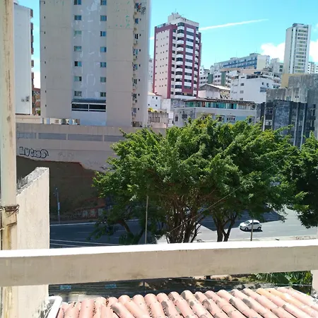 Casinha Duplex Na Avenida Centenario Com Varanda, Ar E Wi-Fi Salvador Exterior photo