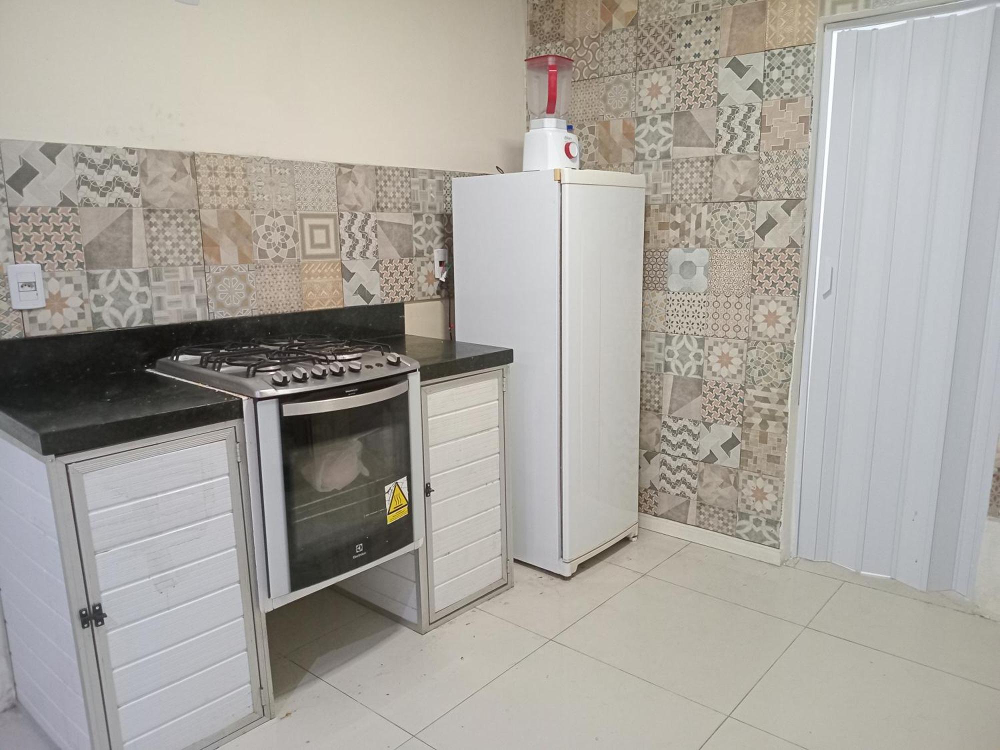 Casinha Duplex Na Avenida Centenario Com Varanda, Ar E Wi-fi *