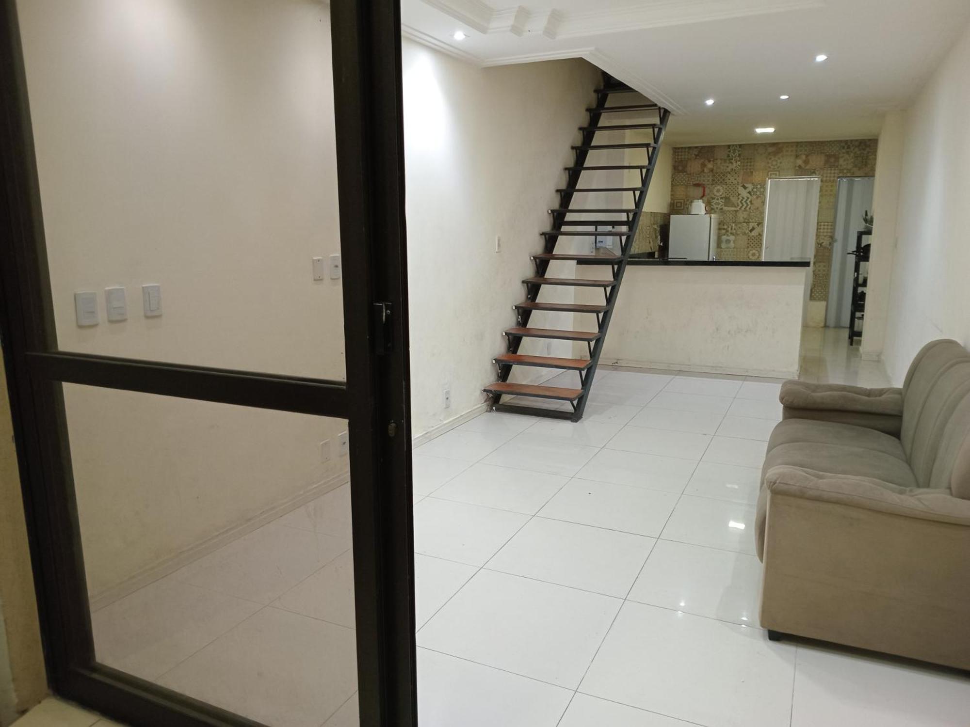 Casinha Duplex Na Avenida Centenario Com Varanda, Ar E Wi-fi * Salvador